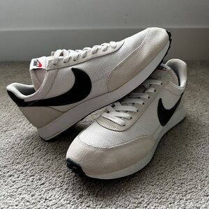 Nike Tailwind 79 Men's Size 9 Sneakers - Phantom White
